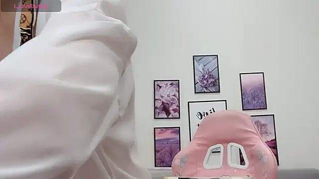 Katy Bae online show from February 22, 2025, 7:01 am