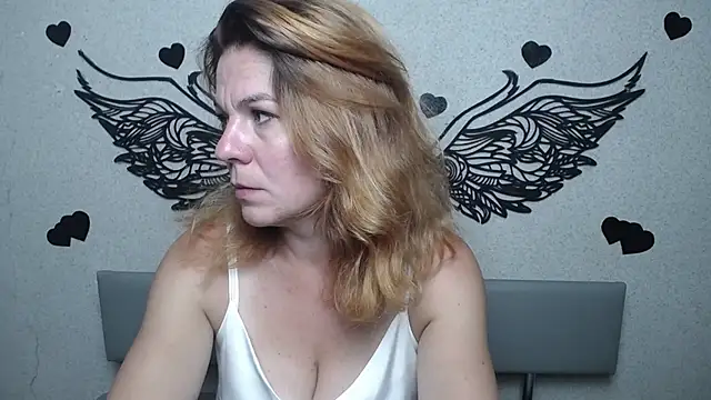 ZheniaNikrasova online show from July 23, 2026, 1:20 pm