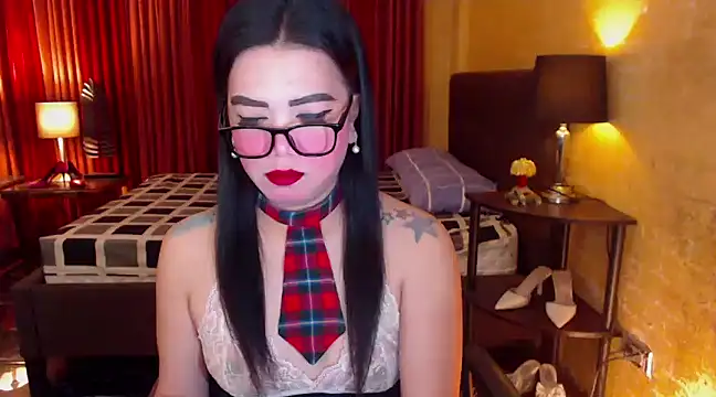 Snapshot of BigCockJewel chatting on January 22, 2025, 8:07 am BigCockJewel online show from January 22, 2025, 8:07 am