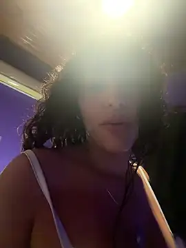 Luana 264 online show from July 28, 2026, 1:45 am