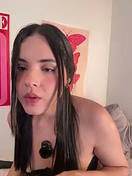 IvyValentine online show from June 12, 2026, 8:52 pm