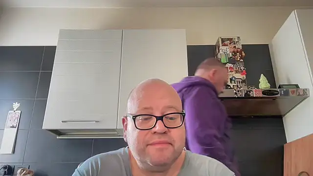 theitalianbear online show from April 26, 2026, 7:50 am