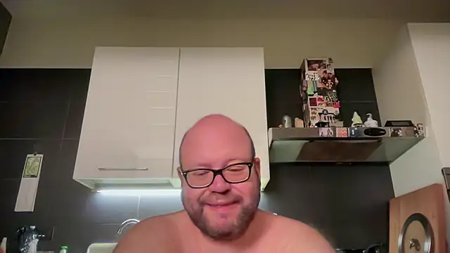 theitalianbear online show from May 15, 2026, 10:50 pm