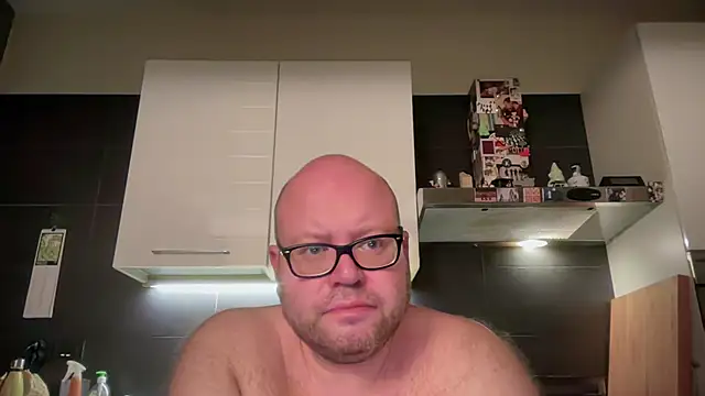 theitalianbear online show from May 28, 2026, 2:09 am