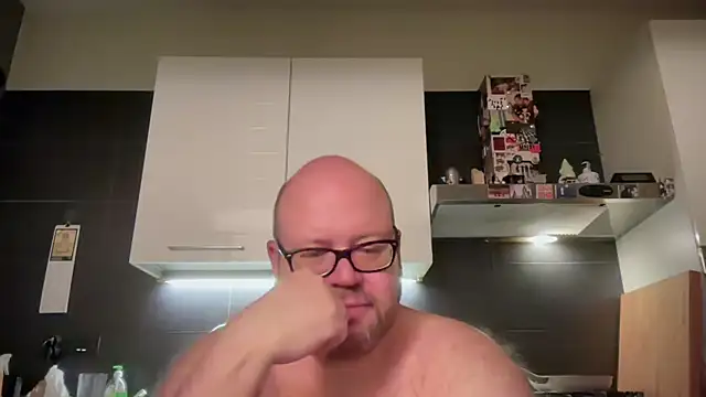 theitalianbear online show from June 1, 2026, 2:46 am