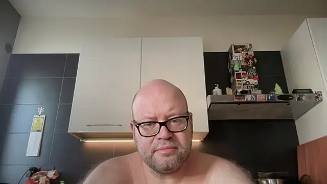 theitalianbear online show from June 27, 2026, 5:56 am