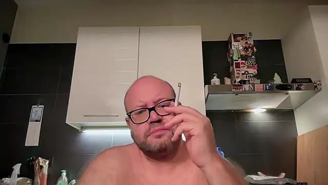 theitalianbear online show from July 7, 2026, 12:46 am