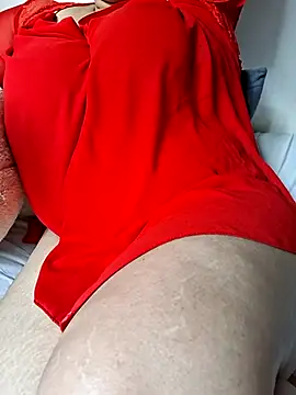 AMINA LUX online show from July 28, 2026, 4:50 pm
