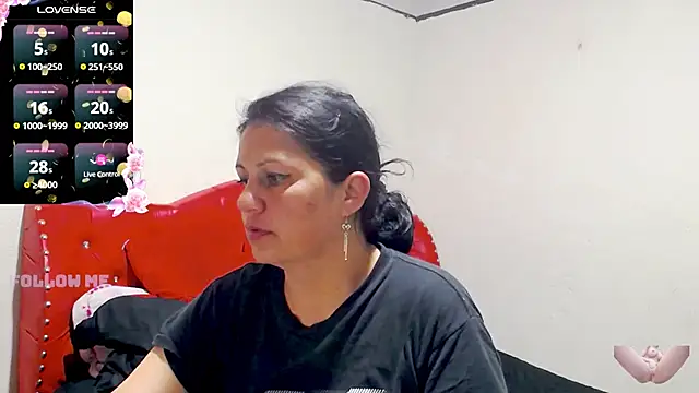 sexy jhoan88 online show from November 23, 2025, 10:04 am