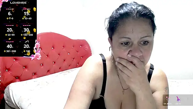 sexy jhoan88 online show from May 27, 2026, 9:17 am
