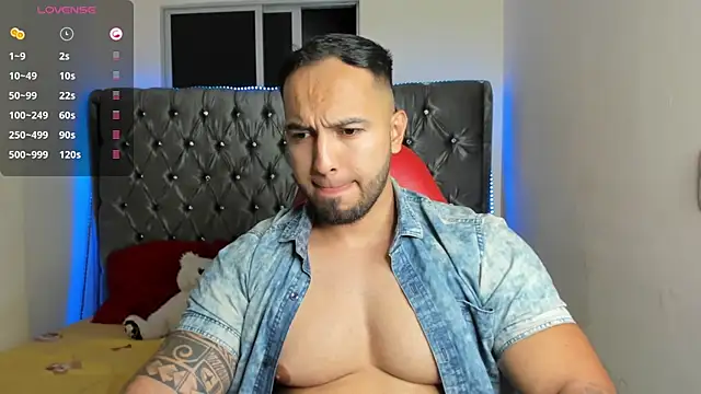 Snapshot of mrloganfuck1 chatting on July 11, 2026, 5:54 am mrloganfuck1 online show from July 11, 2026, 5:54 am