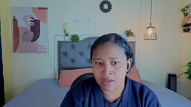 Snapshot of Cataleya_Laurent chatting on July 30, 2026, 1:43 pm Cataleya Laurent online show from July 30, 2026, 1:43 pm