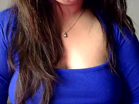Snapshot of Gujjugirl08 chatting on July 28, 2026, 8:12 pm Gujjugirl08 online show from July 28, 2026, 8:12 pm
