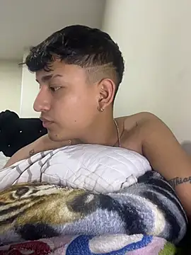 Snapshot of Esteban_Narvaez chatting on July 30, 2026, 7:07 am Esteban Narvaez online show from July 30, 2026, 7:07 am
