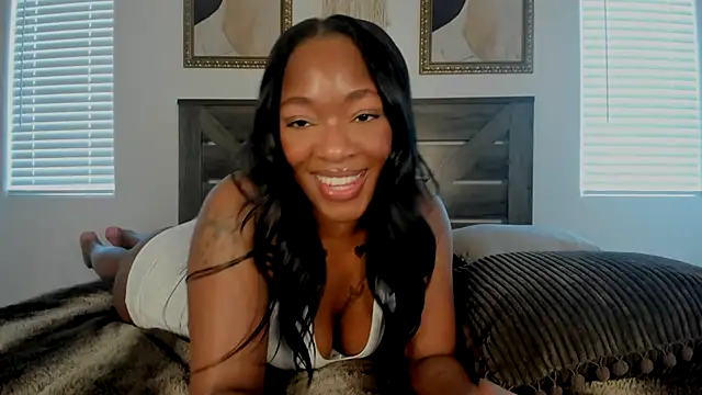 Snapshot of nicolesolace chatting on July 31, 2026, 9:14 pm nicolesolace online show from July 31, 2026, 9:14 pm