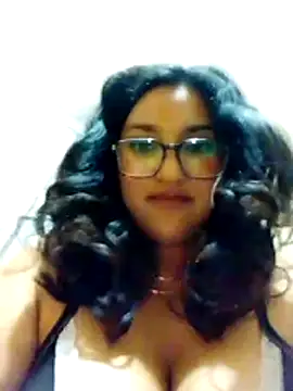 Snapshot of NyxCurvy chatting on August 1, 2026, 2:22 am NyxCurvy online show from August 1, 2026, 2:22 am