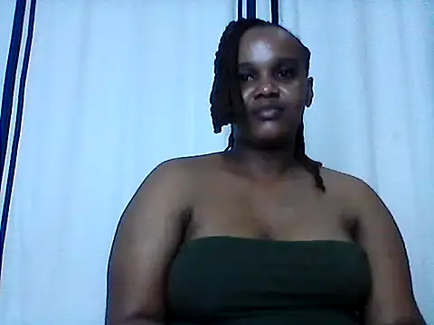 Snapshot of Happylolaa chatting on July 30, 2026, 6:40 pm Happylolaa online show from July 30, 2026, 6:40 pm