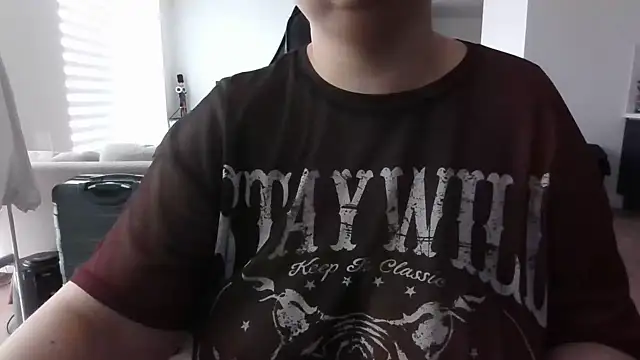 velvetMi online show from August 4, 2026, 12:41 pm