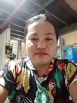 Snapshot of Andrea0414 chatting on February 7, 2025, 5:52 am Andrea0414 online show from February 7, 2025, 5:52 am