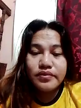 Snapshot of Andrea0414 chatting on February 26, 2025, 11:37 pm Andrea0414 online show from February 26, 2025, 11:37 pm