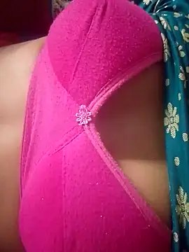 Snapshot of Miss_mohni chatting on August 7, 2026, 4:09 pm Miss mohni online show from August 7, 2026, 4:09 pm