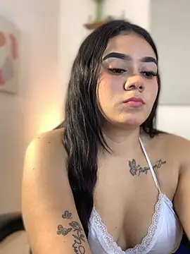 Snapshot of _AlessandraRose_ chatting on July 31, 2026, 7:57 pm AlessandraRose online show from July 31, 2026, 7:57 pm