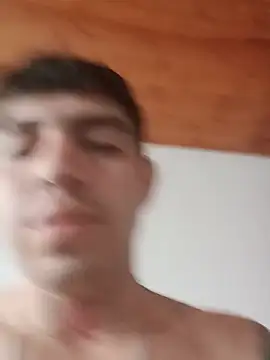 Cristian cute online show from August 9, 2026, 9:42 pm