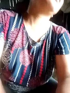 Mai-lanzz online show from August 1, 2026, 3:50 am