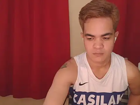 Snapshot of mike_jm chatting on October 8, 2025, 7:17 am mike jm online show from October 8, 2025, 7:17 am