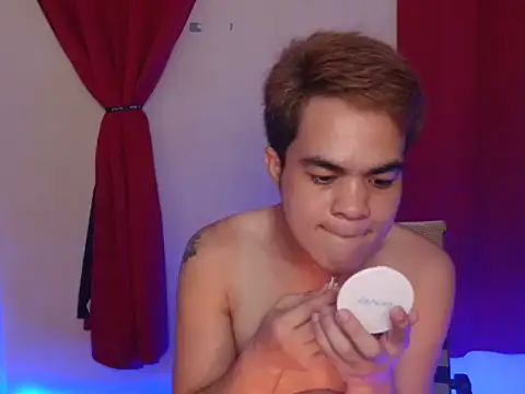 Snapshot of mike_jm chatting on November 25, 2025, 9:09 am mike jm online show from November 25, 2025, 9:09 am