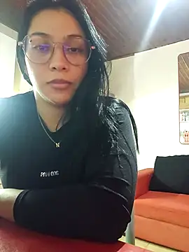 Snapshot of milusexvip chatting on August 3, 2026, 9:40 pm milusexvip online show from August 3, 2026, 9:40 pm