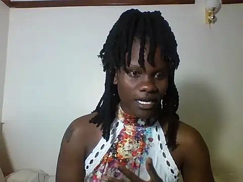 Snapshot of Wildlower_ chatting on August 5, 2026, 5:05 pm Wildlower online show from August 5, 2026, 5:05 pm