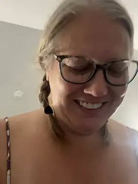 Snapshot of princess1688 chatting on August 7, 2026, 7:32 am princess1688 online show from August 7, 2026, 7:32 am