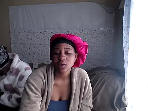 Snapshot of VelvetCherryXX chatting on August 6, 2026, 9:22 am VelvetCherryXX online show from August 6, 2026, 9:22 am