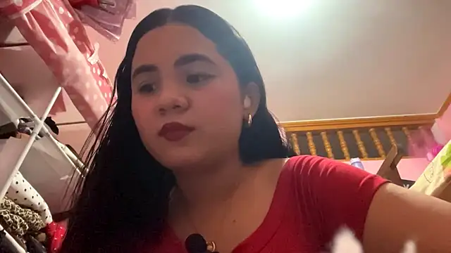 Snapshot of MarjorieKaser chatting on August 9, 2026, 2:33 pm MarjorieKaser online show from August 9, 2026, 2:33 pm