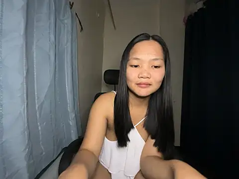 Lovely Mae25xx online show from August 7, 2026, 9:00 am