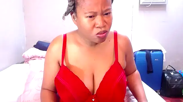 Snapshot of BigAreola26 chatting on February 19, 2026, 4:52 am BigAreola26 online show from February 19, 2026, 4:52 am