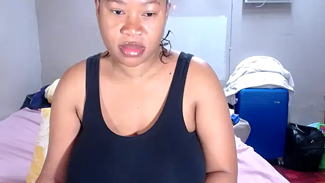 Snapshot of BigAreola26 chatting on March 17, 2026, 4:39 am BigAreola26 online show from March 17, 2026, 4:39 am