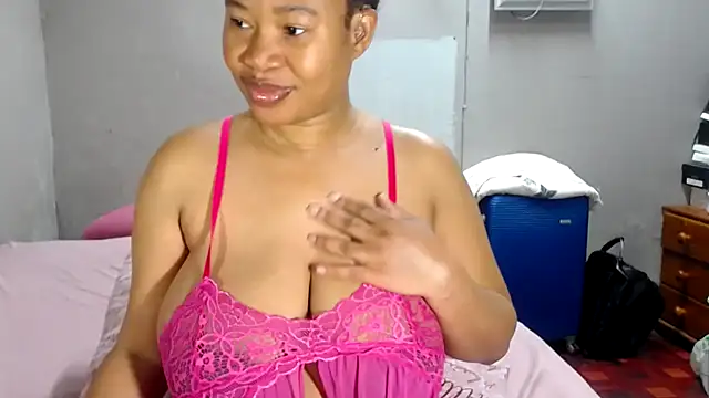 BigAreola26 online show from June 16, 2026, 4:48 am