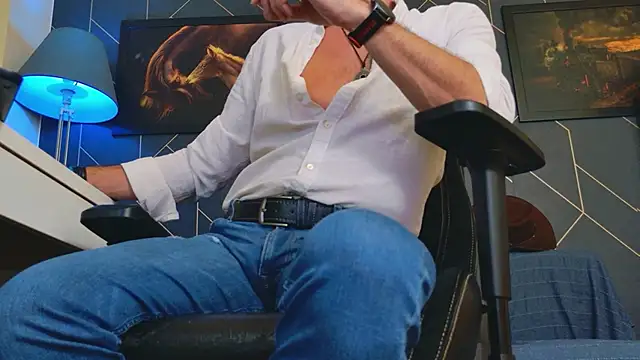 ChrisKox online show from October 7, 2025, 4:09 am