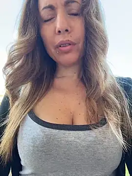 Snapshot of sexylenia chatting on May 23, 2026, 12:53 pm sexylenia online show from May 23, 2026, 12:53 pm