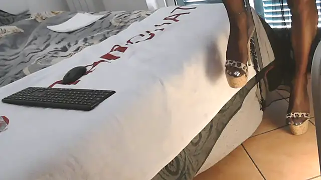 Snapshot of pinktv68 chatting on October 31, 2025, 11:44 am pinktv68 online show from October 31, 2025, 11:44 am