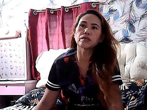 Snapshot of lovely-asian chatting on June 5, 2026, 9:37 am lovely-asian online show from June 5, 2026, 9:37 am