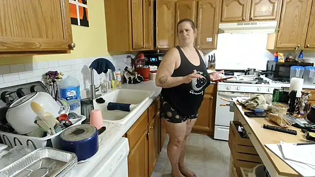 Snapshot of onlyhotbbw75 chatting on June 27, 2026, 4:17 am onlyhotbbw75 online show from June 27, 2026, 4:17 am