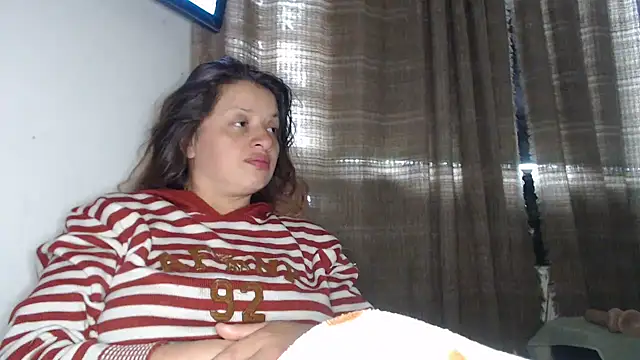 Snapshot of kattydirtylol chatting on November 28, 2025, 7:38 pm kattydirtylol online show from November 28, 2025, 7:38 pm