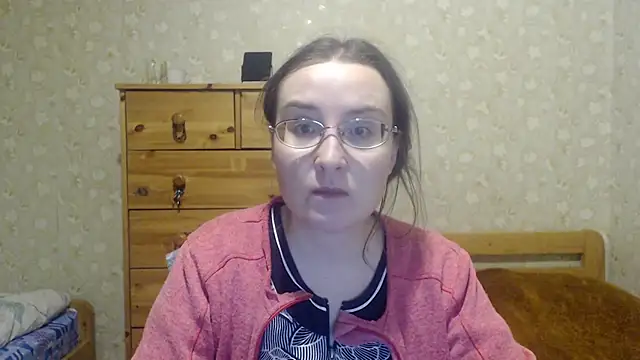 Snapshot of Smart_Rose chatting on February 5, 2025, 5:53 pm Smart Rose online show from February 5, 2025, 5:53 pm