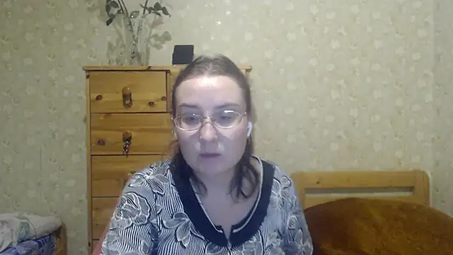 Snapshot of Smart_Rose chatting on February 6, 2025, 10:10 pm Smart Rose online show from February 6, 2025, 10:10 pm