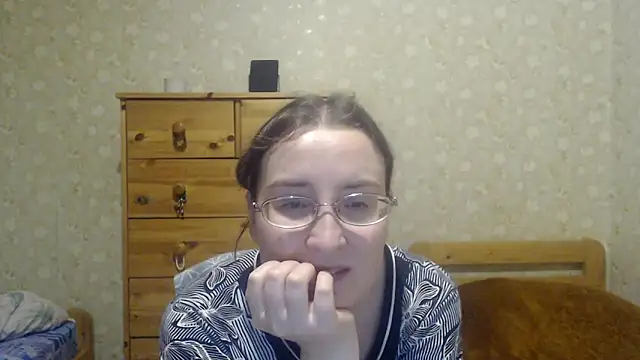 Snapshot of Smart_Rose chatting on February 8, 2025, 12:38 am Smart Rose online show from February 8, 2025, 12:38 am