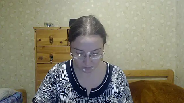 Snapshot of Smart_Rose chatting on February 9, 2025, 8:02 pm Smart Rose online show from February 9, 2025, 8:02 pm