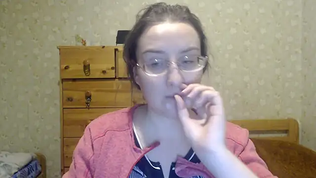 Snapshot of Smart_Rose chatting on February 10, 2025, 6:56 pm Smart Rose online show from February 10, 2025, 6:56 pm